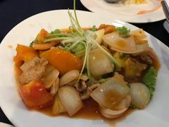 -Neary Khmer Restaurant