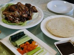 津味酥肘子-奥华餐厅·老张记(台基厂店)