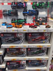 -乐高品牌旗舰店(人民广场店)