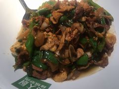 -费大厨辣椒炒肉(万家丽一店)