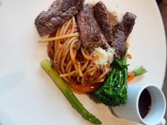 -上海佘山世茂艾美酒店