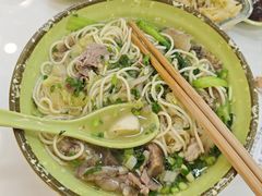 剔骨肉面-雪花龙吊龙牛肉面(三山街店)