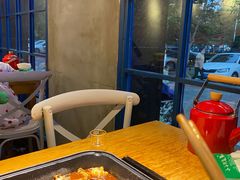 -小小河边鱼(天润城店)