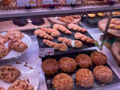 -巴黎贝甜(华堂新辰汇店)