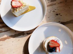 榴莲蛋糕-UPPER KITCHEN(延安路店)