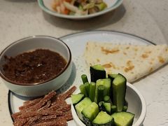 -巧克力渔家.小船海鲜胶东菜(万平口店)