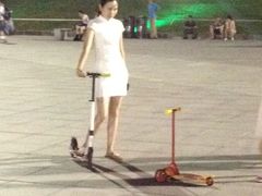 -东港音乐喷泉广场