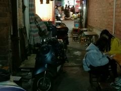 -娟姨螺蛳粉(农院路店)