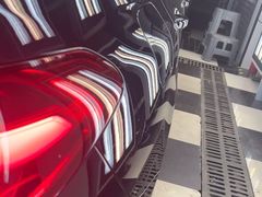 -鲨鱼皮汽车凹陷玻璃修复(静安店)