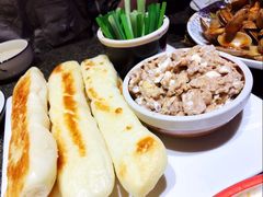 虾酱卷子-渔民船说·北塘海鲜·天津菜·海肠捞饭(北塘古镇店)