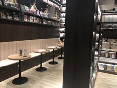 店内环境-钟书阁(群光广场店)