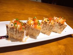 三文鱼脆饼-东岸料理·寿司·刺身