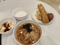 -碧中海汤泉汗蒸酒店