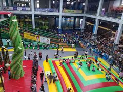 -蒙特利亲子乐园