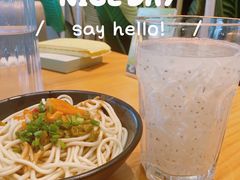 热干面-莲餐厅·湖北菜·藕汤是头牌(愚园路店)
