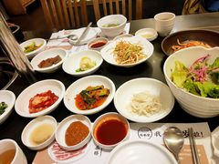 -韩屋韩国料理(天山路店)
