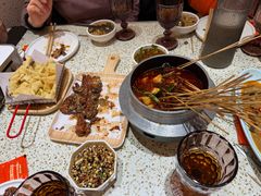 -小董哥烤串·爆汁大油边(故宫店)