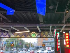 -路边边.炒菜烧烤.音乐餐厅(良乡长虹店)