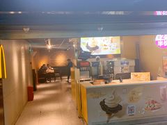 门面-麦当劳(中山公园龙之梦店)