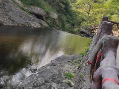 -燕子河大峡谷天坑仙境