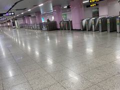 -一大会址·新天地(地铁站)