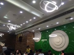 -佰搭果·广式茶餐厅(西华路店)