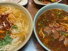 -亮亮面馆(经六路店)