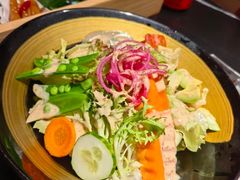-山川小町·极番烧肉(新地假日广场店)