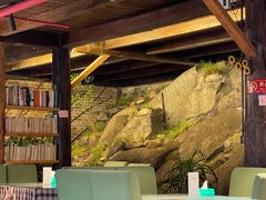 -北京水岸山吧度假村(雁栖镇店)