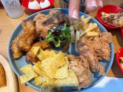-玩元素·家庭游乐成长中心(香格里拉店)