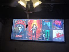 -荒岛实景沉浸密室(江汉路1店)