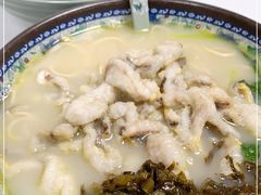 -明呈黄鱼面馆(斜土路店)