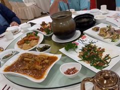 -宜宾海鲜酒家·三十年老字号