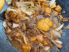 -粘豆包柴火铁锅炖