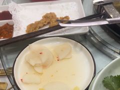 -乡土黄·鲜牛肉火锅·小龙虾(兴业街店)