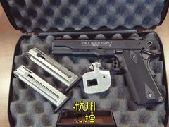 -都市枪神实弹射击俱乐部