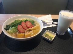 切鸡拼红肠汤米-大家乐(佛山南海店)