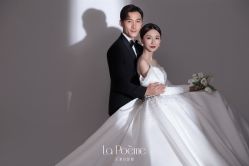 -乐派诗婚纱摄影