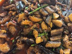 -汤锅大王(新平曹苏黄牛汤锅有限公司)