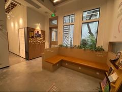 -和平行旅·全女旅宿(永庆坊店)