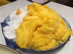 芒果冰沙-鹿港小镇(悠唐店)