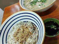 葱油拌面-小辫子羊肉面馆(周东店)