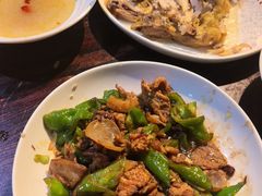 -蓝田九大碗民俗食府(蓝田店)