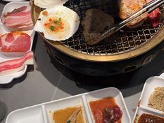 -山焱·炭火自助烤肉(周浦万达店)