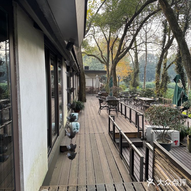 杭州西湖下午茶的小确幸喔[爱心][爱心]