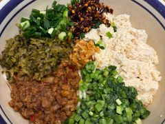 -云阿蛮云南生烫牛肉米线(奉贤路店)