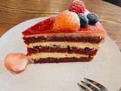 莓子红丝绒蛋糕-Wagas沃歌斯(杭州黄龙万科店)
