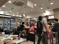 大堂-康师傅私房牛肉面(马泉营奥莱店)