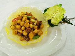 莲子焗虾酱骨-宜兴隆家宴·私房菜(泰安华庭店)