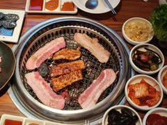 -烧肉一番·新韩式炭火烤肉(大岭山店)